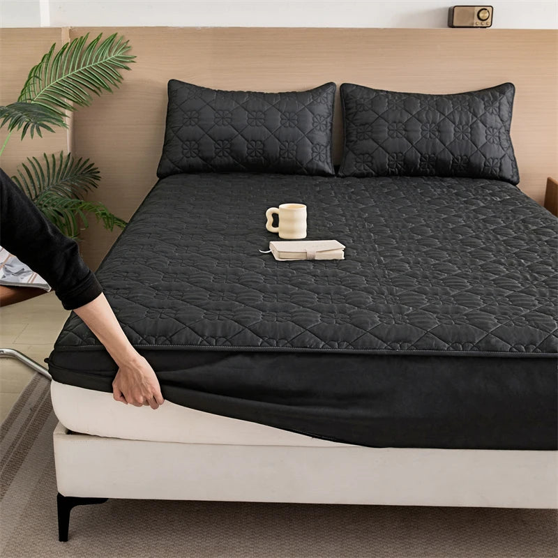 Mattress Protector - Premium Waterproof Bedcover