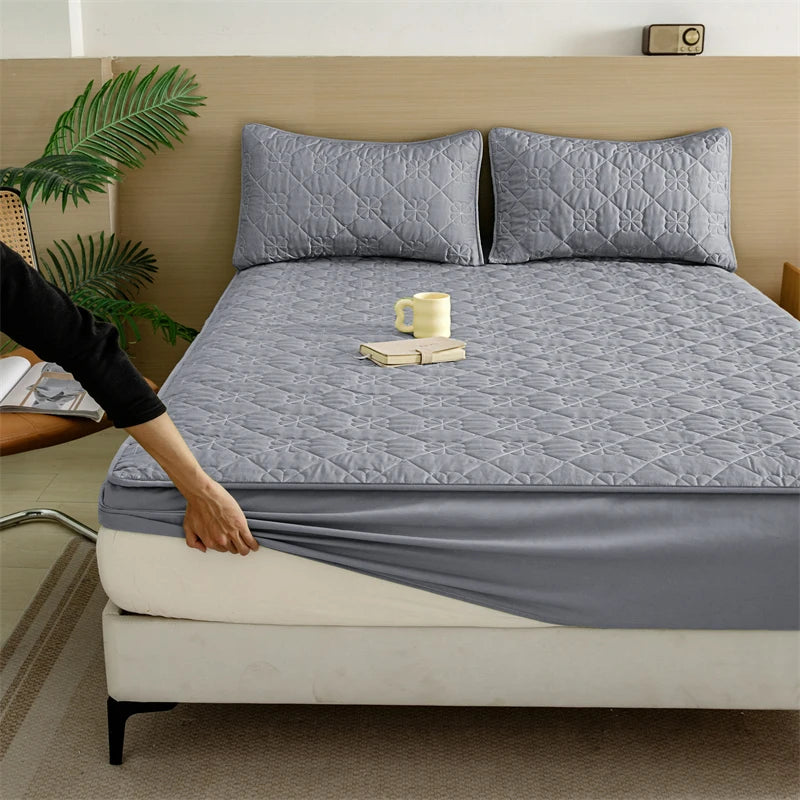 Mattress Protector - Premium Waterproof Bedcover