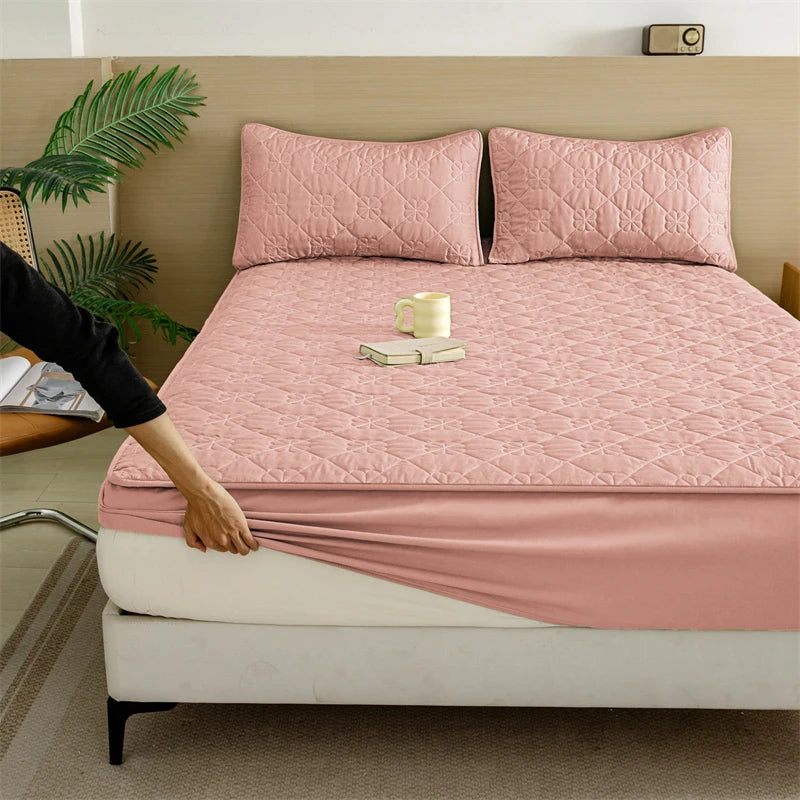 Mattress Protector - Premium Waterproof Bedcover